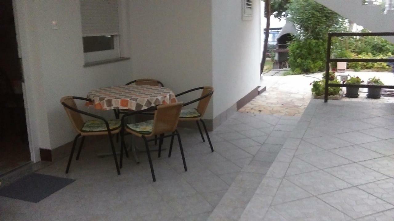 Apartmani Dokoza Vir Εξωτερικό φωτογραφία